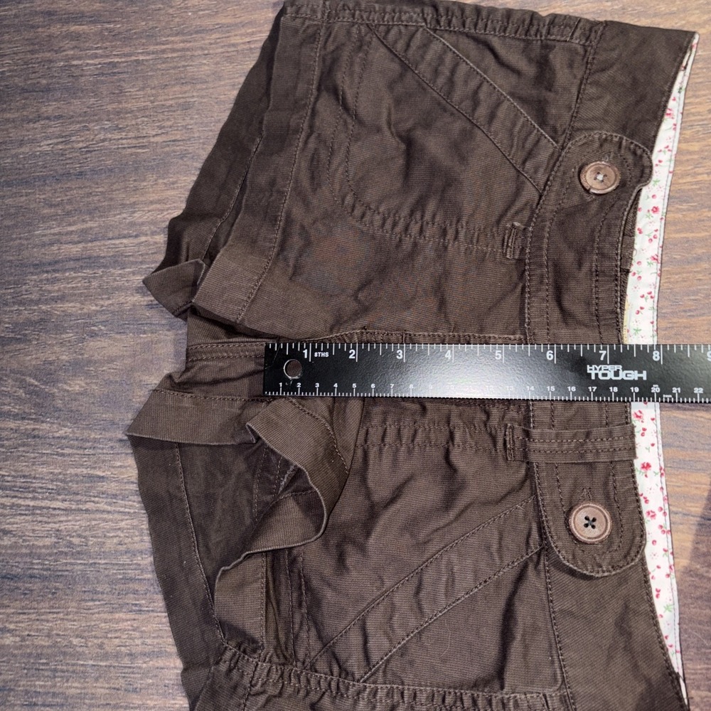 Y2K Jalate Low Rise Women's Shorts Size 3 Brown Decorative Buttons - Picture 5 of 7